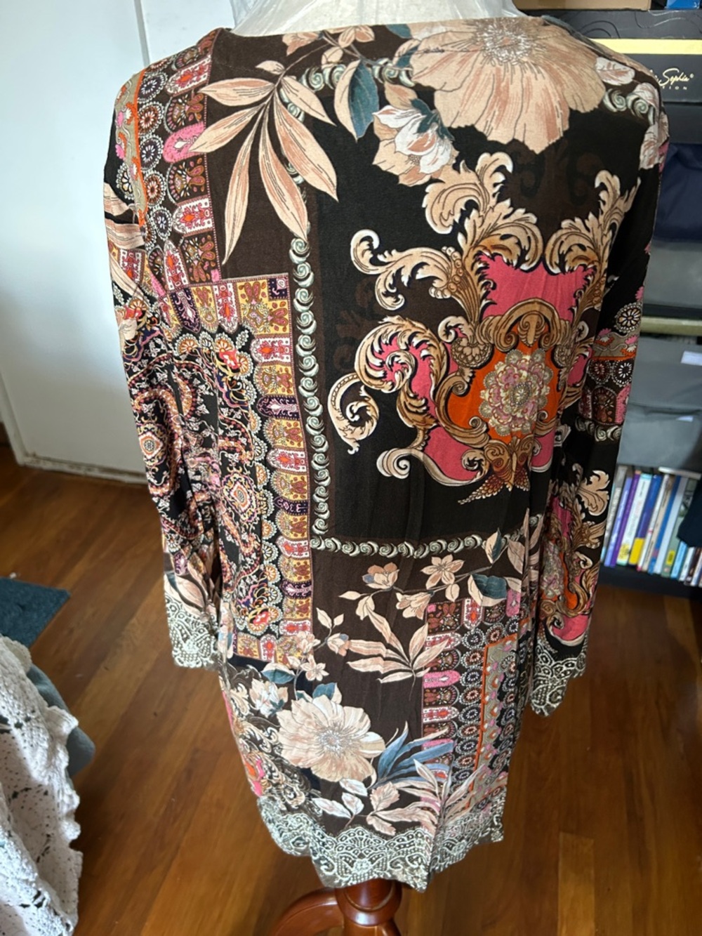 Johnny Was Boho Patchwork Floral Tunic - Black, Pink & Tan size medium - Picture 4 of 4